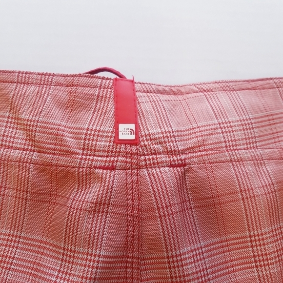 🌸 The North Face | Printed Bermuda Shorts, size 38 - Picture 4 of 10